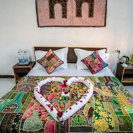 Rose Merry Guesthouse Bikaner Extérieur photo